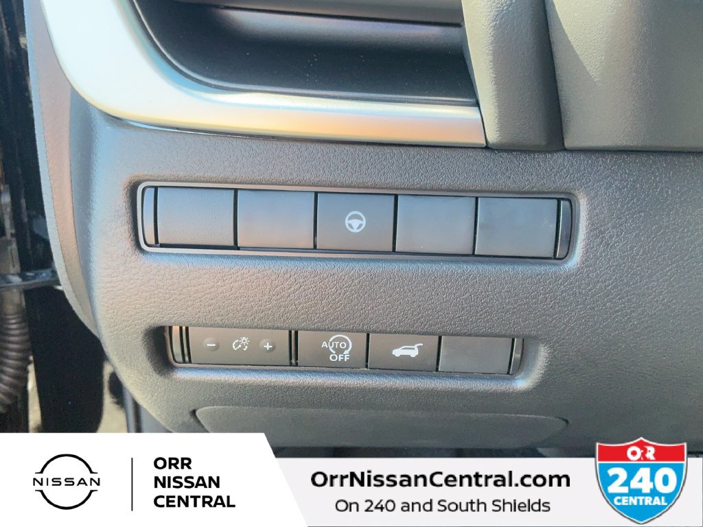New 2026 Nissan Rogue Dark Armor AWD/4WD image 19