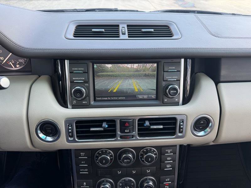 Used 2012 Land Rover Range Rover Supercharged image 28