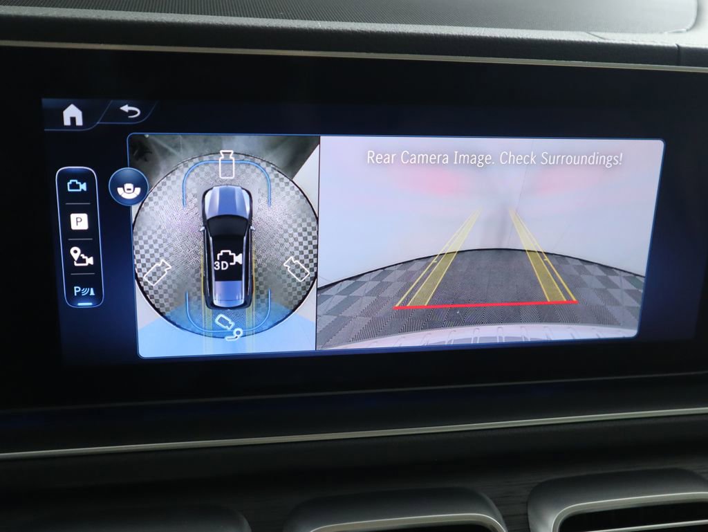 New 2026 Mercedes-Benz GLS 580 4MATIC image 16