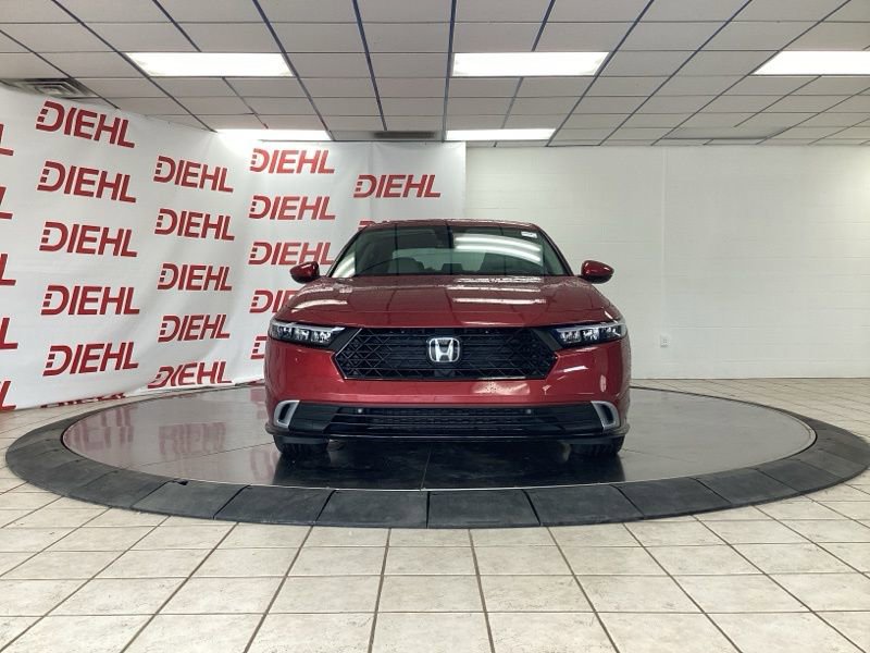 Used 2023 Honda Accord Touring image 3