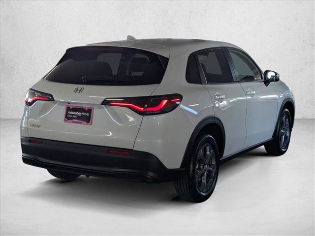 New 2026 Honda HR-V LX image 2