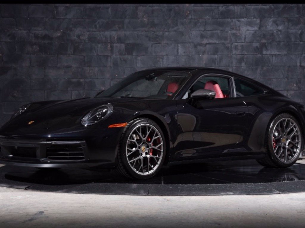 Used 2024 Porsche 911 Carrera S RWD image 2