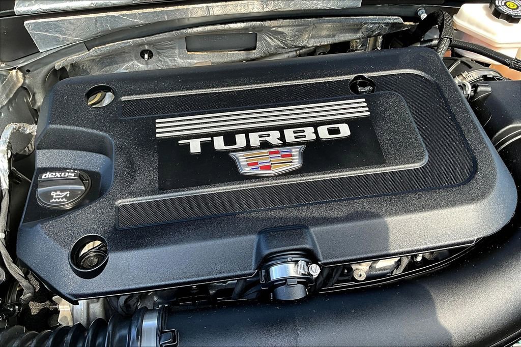 Used 2023 Cadillac XT4 Premium Luxury image 36