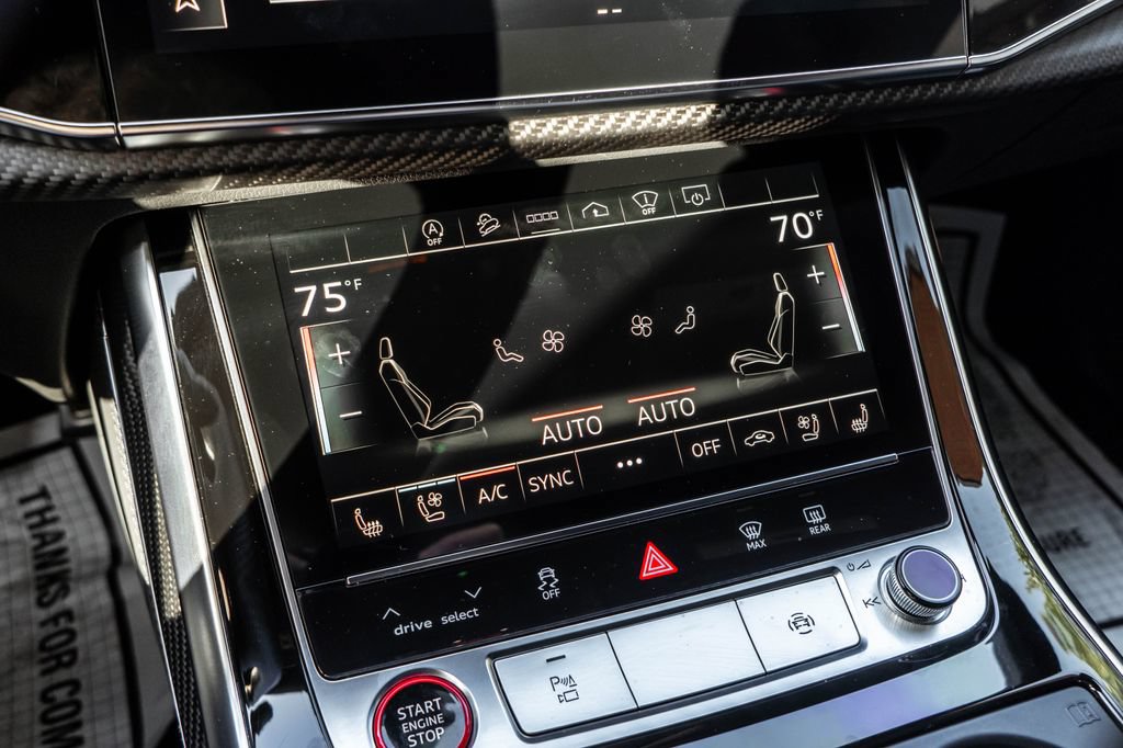 Used 2022 Audi RS Q8 AWD/4WD image 22