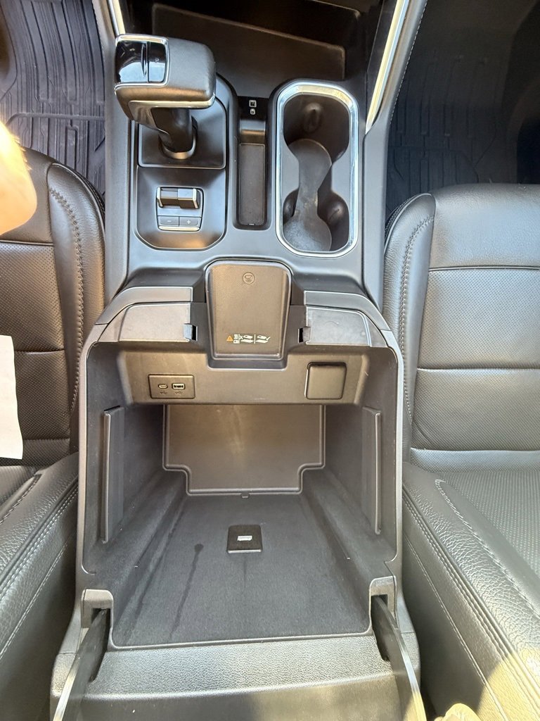 Used 2022 GMC Sierra 1500 Denali image 42