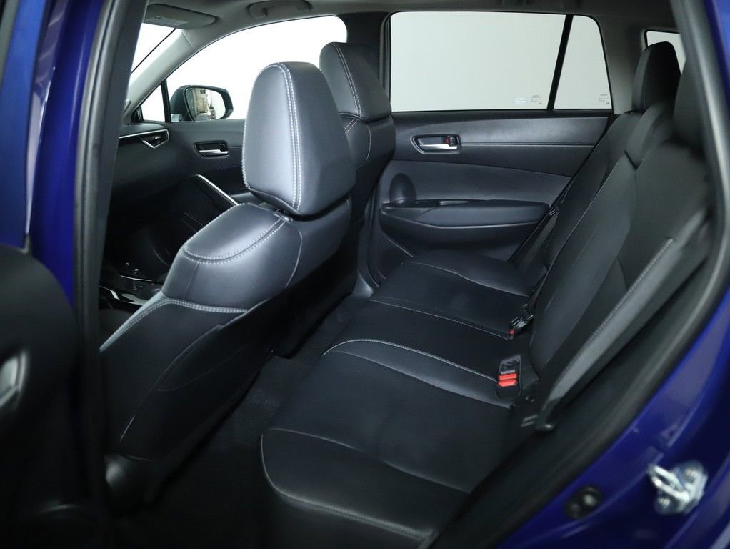 Used 2022 Toyota Corolla Cross XLE w/ Convenience Package AWD/4WD image 15