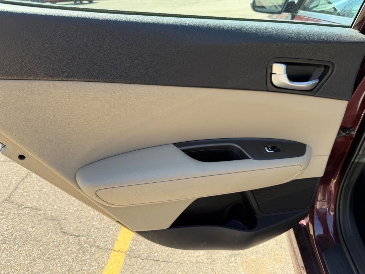Used 2016 Kia Optima LX FWD image 12