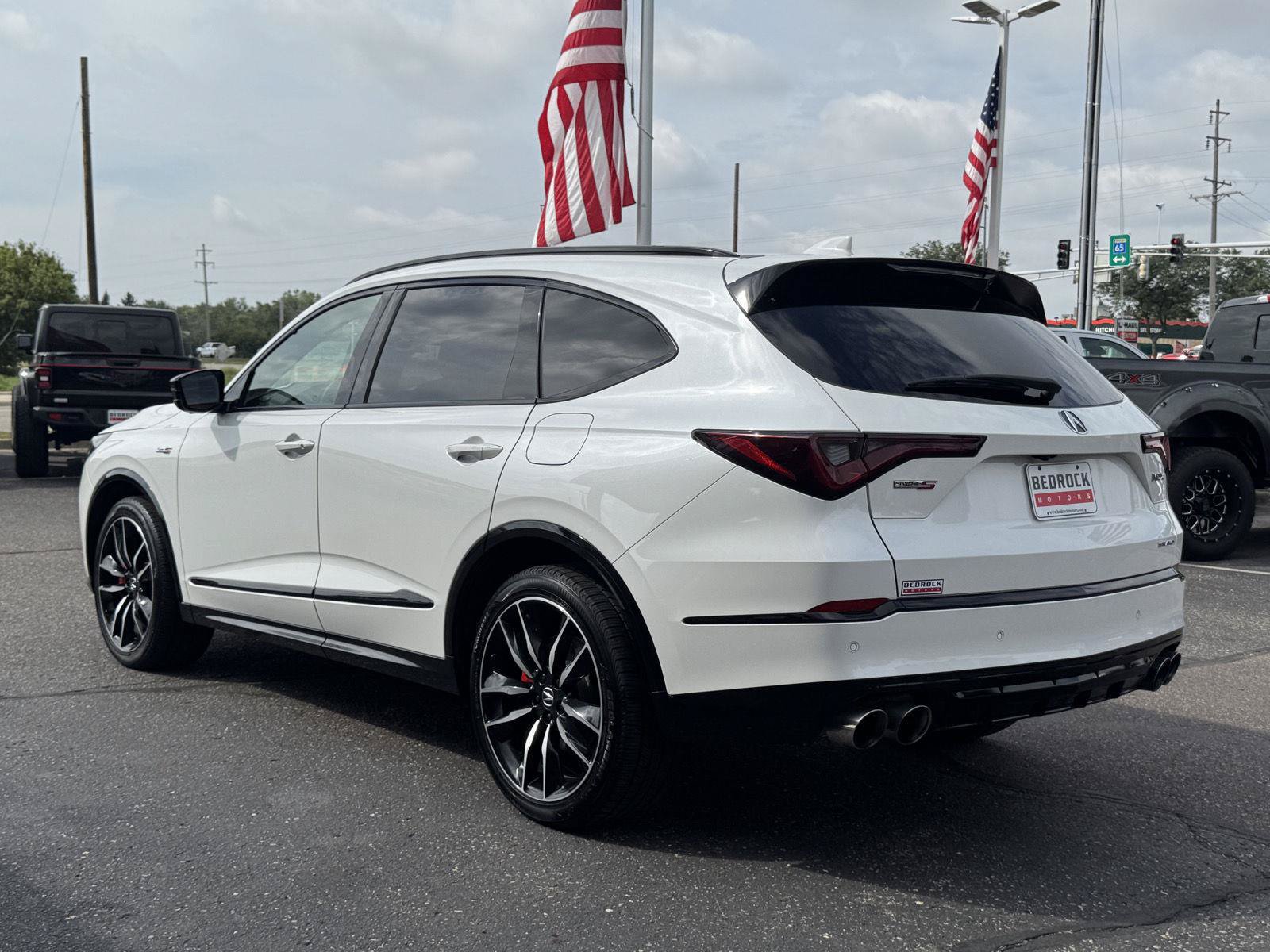 Used 2022 Acura MDX Type S w/ Advance Package AWD/4WD image 5