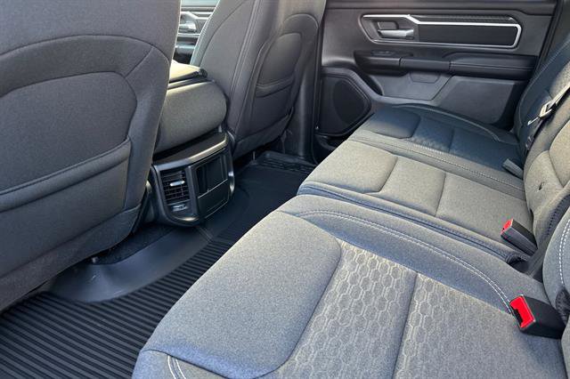 New 2026 RAM 1500 Big Horn AWD/4WD image 9
