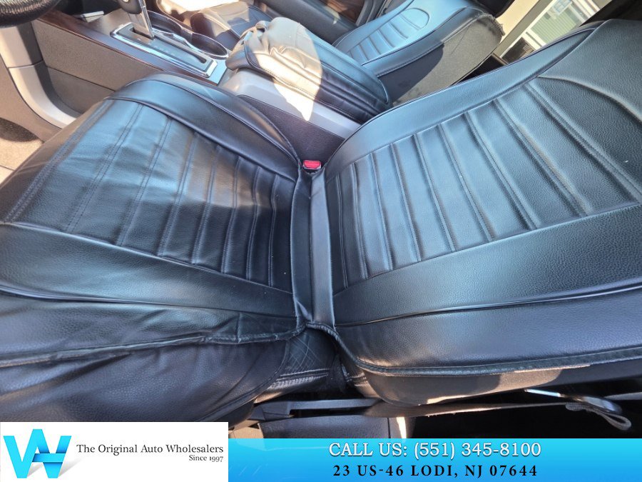 Used 2012 Ford F150 Lariat w/ Lariat Chrome Pkg AWD/4WD image 12