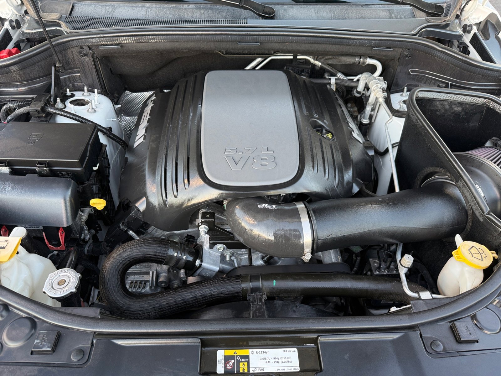 Certified 2019 Dodge Durango R/T w/ Technology Group image 32