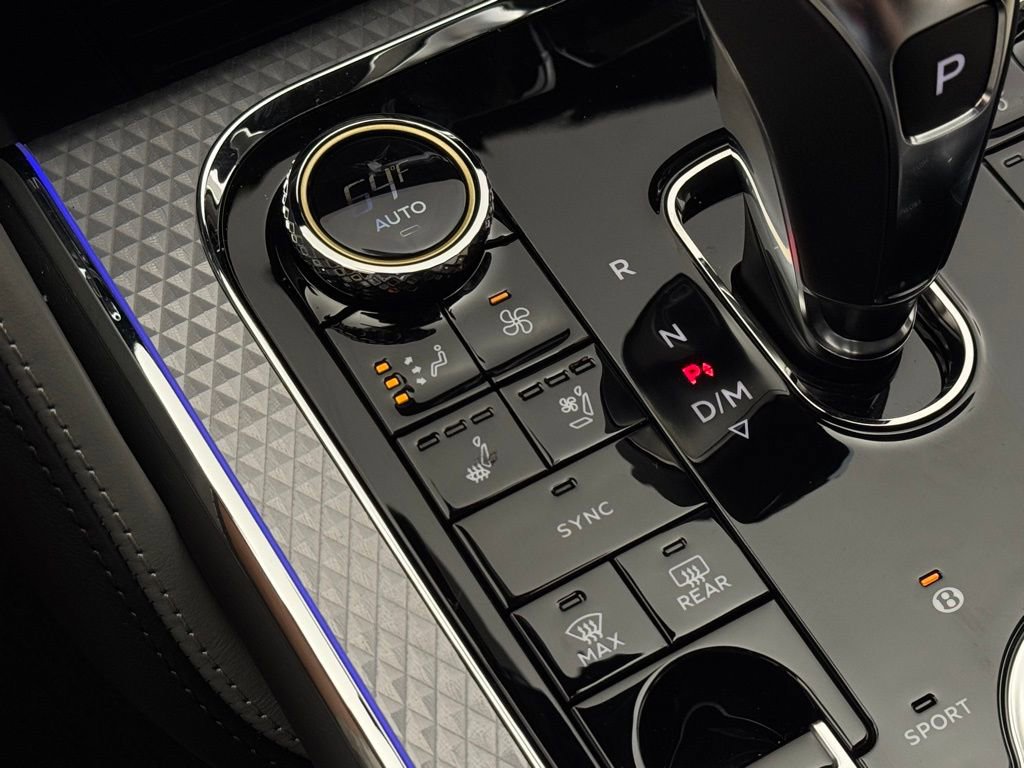 New 2026 Bentley Flying Spur Plug-In Hybrid image 48