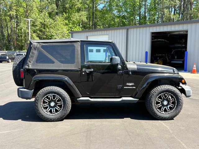 Used 2011 Jeep Wrangler Sahara w/ Connectivity Group AWD/4WD image 6
