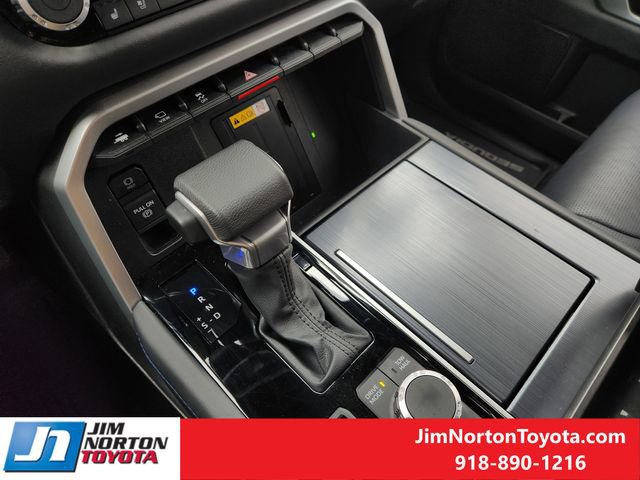 Used 2024 Toyota Sequoia Platinum image 21