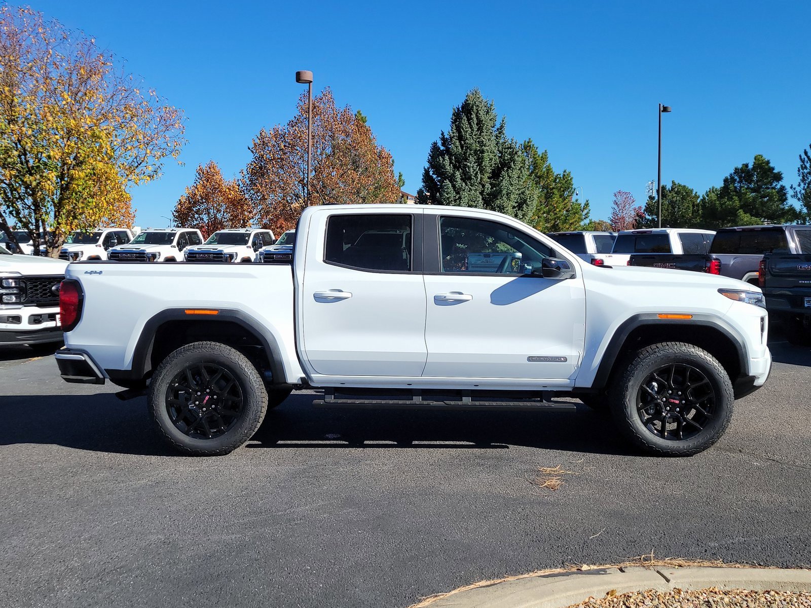 New 2026 GMC Canyon Elevation w/ Convenience Package image 2