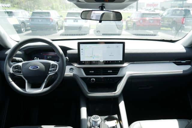 New 2026 Ford Explorer Active AWD/4WD image 7