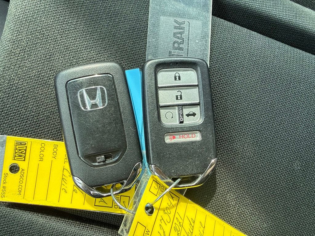 Certified 2021 Honda Civic EX image 25