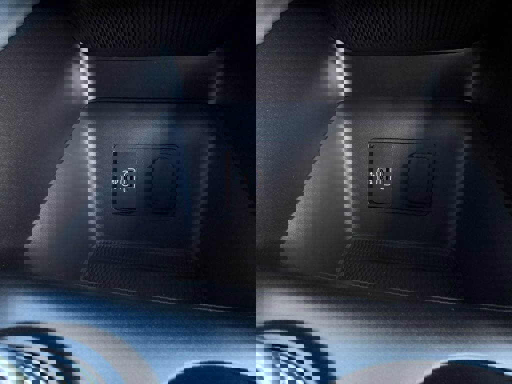 New 2026 Ford Explorer Active image 44