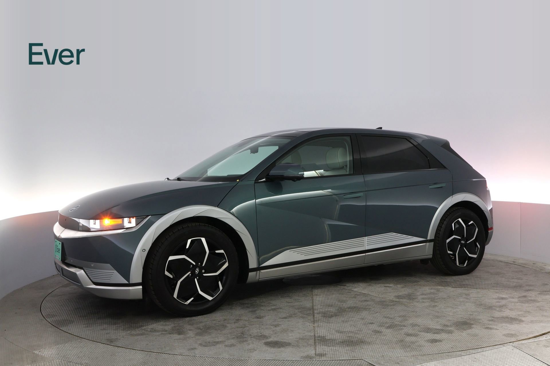 Used 2024 Hyundai Ioniq 5 Limited RWD image 17