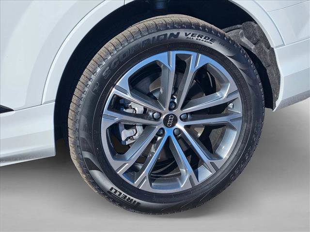 New 2026 Audi Q7 3.0T Premium image 10