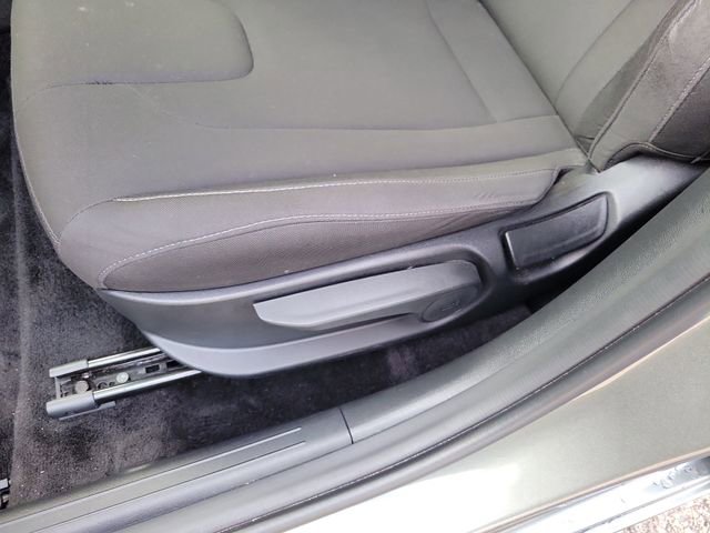 Used 2025 Hyundai Elantra Sport image 11