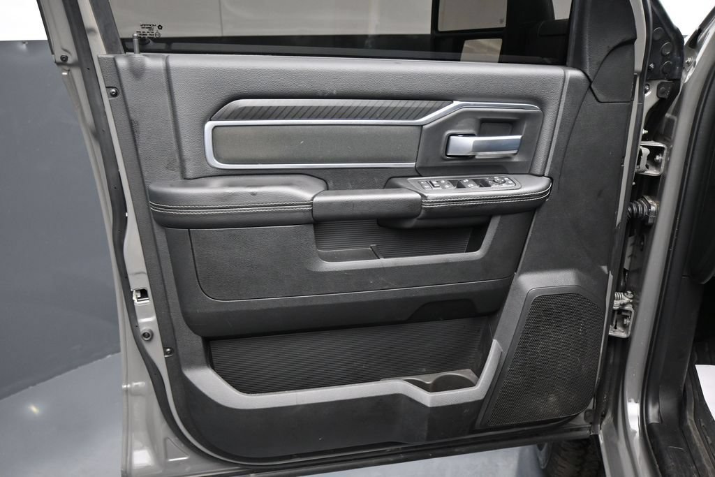Used 2026 RAM 2500 Big Horn AWD/4WD image 10