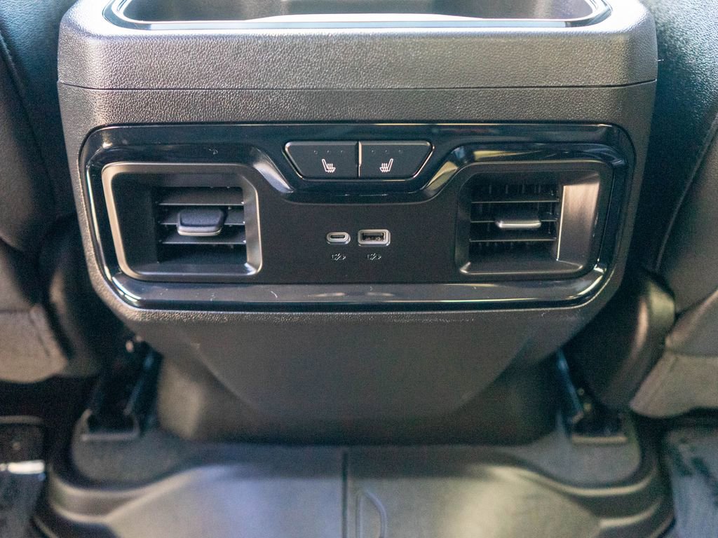Used 2025 GMC Sierra 3500 AT4 w/ AT4 Premium Plus Package AWD/4WD image 14