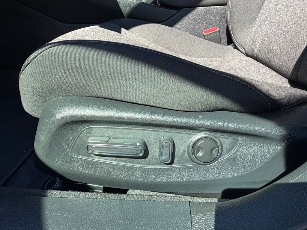 Certified 2024 Honda Accord EX image 17