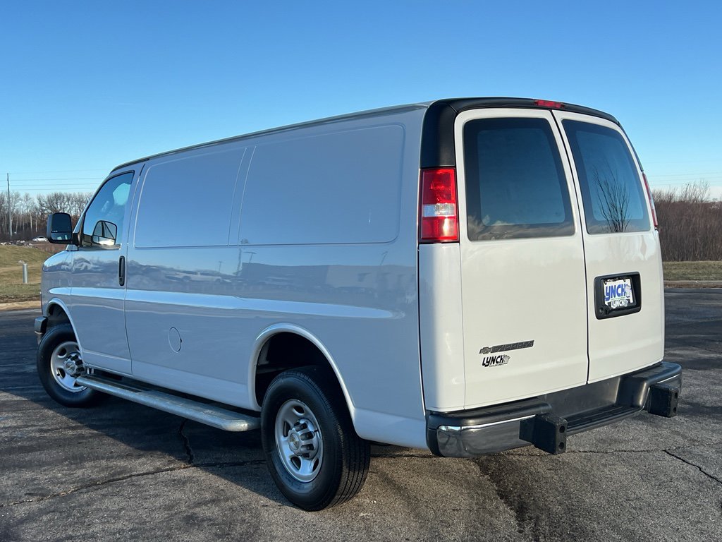 Used 2024 Chevrolet Express 2500 w/ Driver Convenience Package image 2