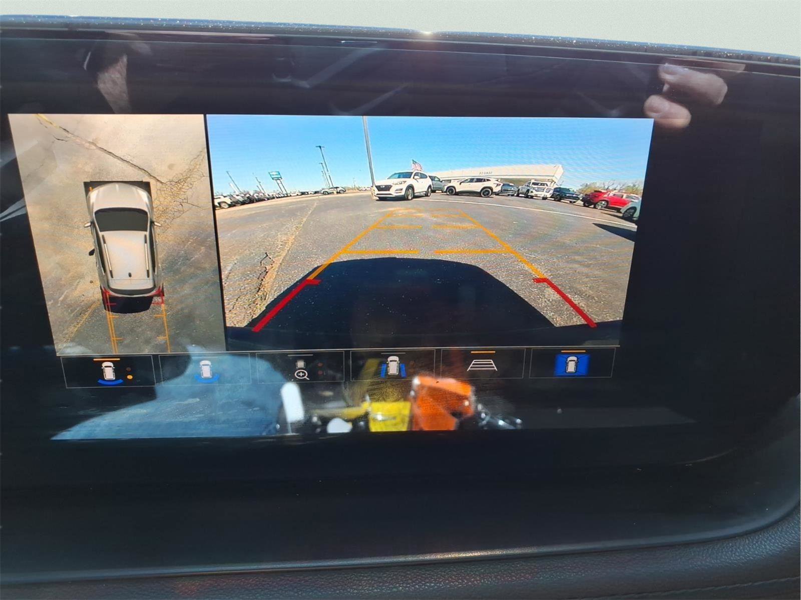 Used 2025 Buick Encore GX Sport Touring w/ Advanced Technology Package image 26