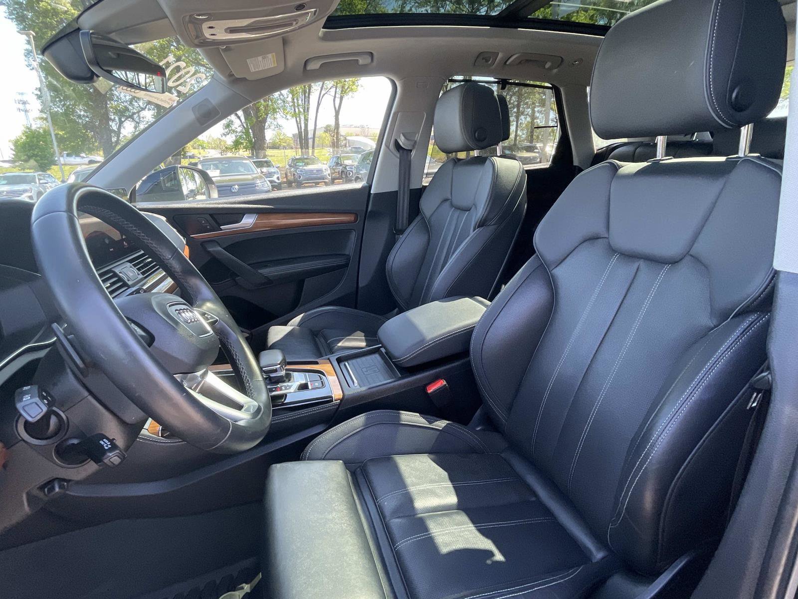 Used 2021 Audi Q5 Prestige w/ Prestige Package image 21