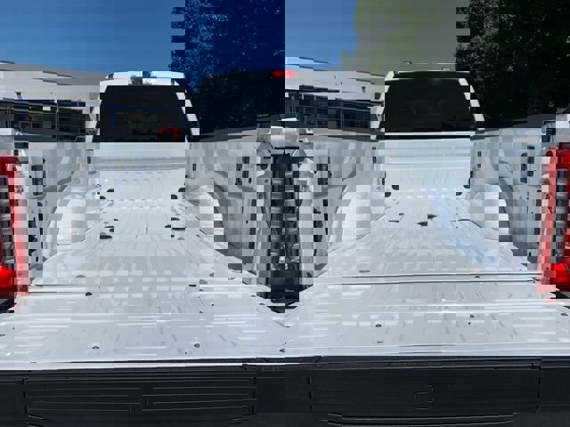 Certified 2025 Ford F350 Lariat image 6