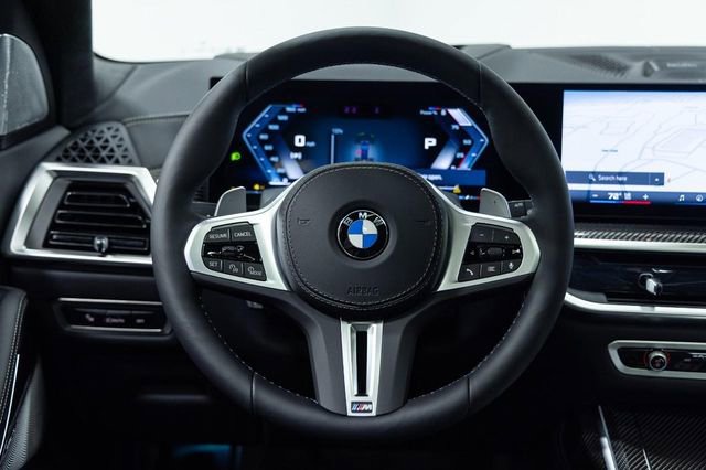 New 2026 BMW X7 M60i image 17
