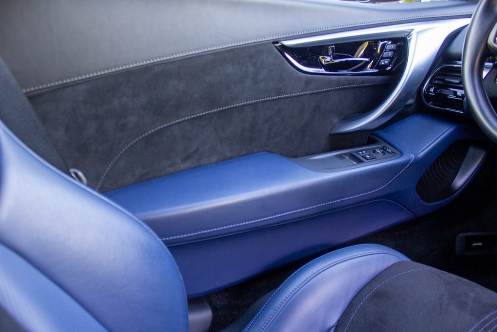 Used 2021 Acura NSX image 18