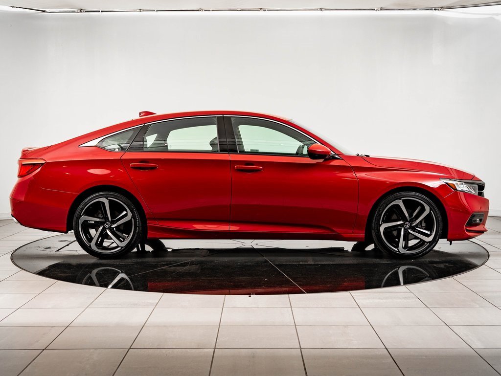 Used 2018 Honda Accord Sport image 6
