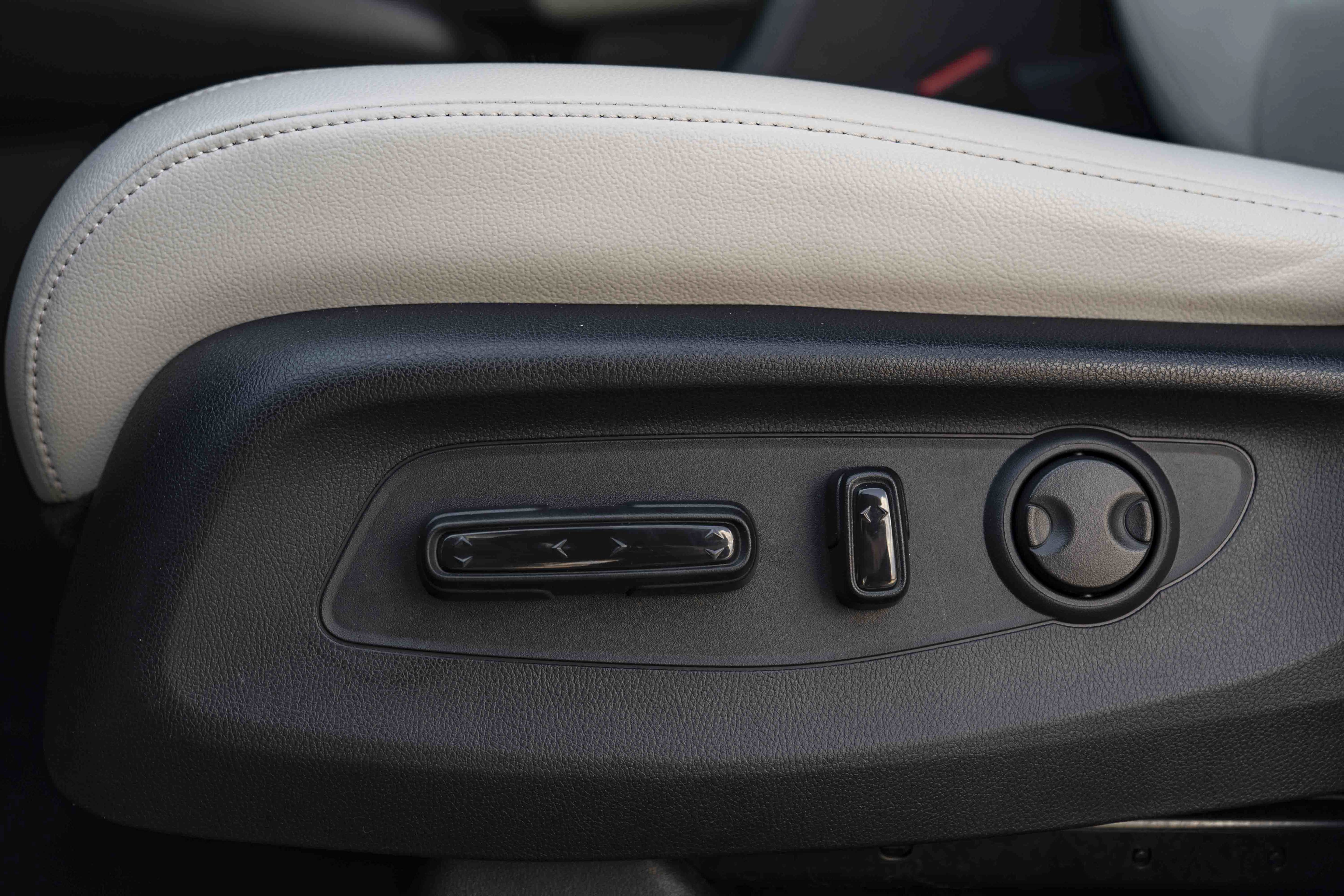 Certified 2026 Honda CR-V EX-L image 39