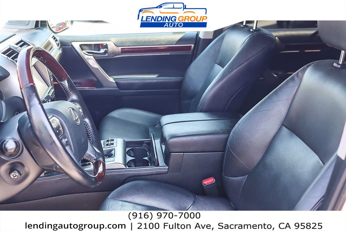 Used 2018 Lexus GX 460 Premium w/ Premium Package image 16