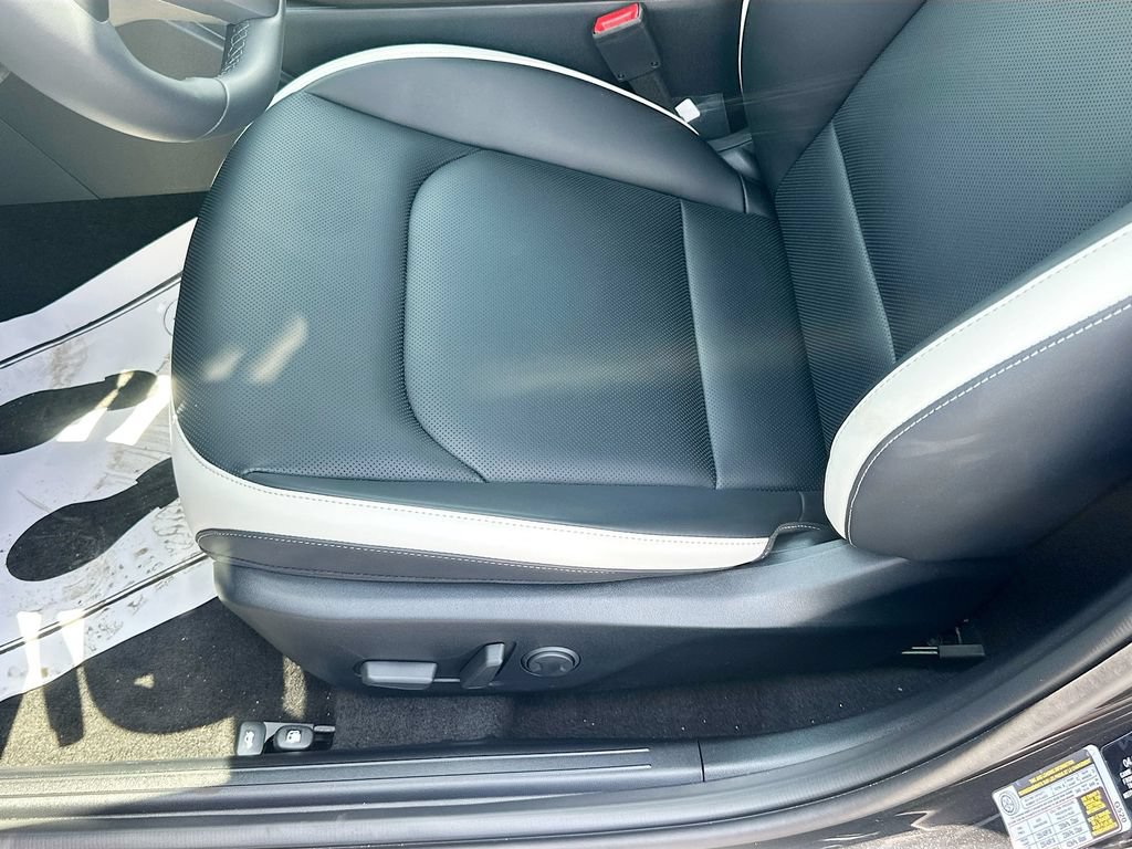 New 2026 Kia K4 GT-Line w/ GT-Line Sunroof Package FWD image 18