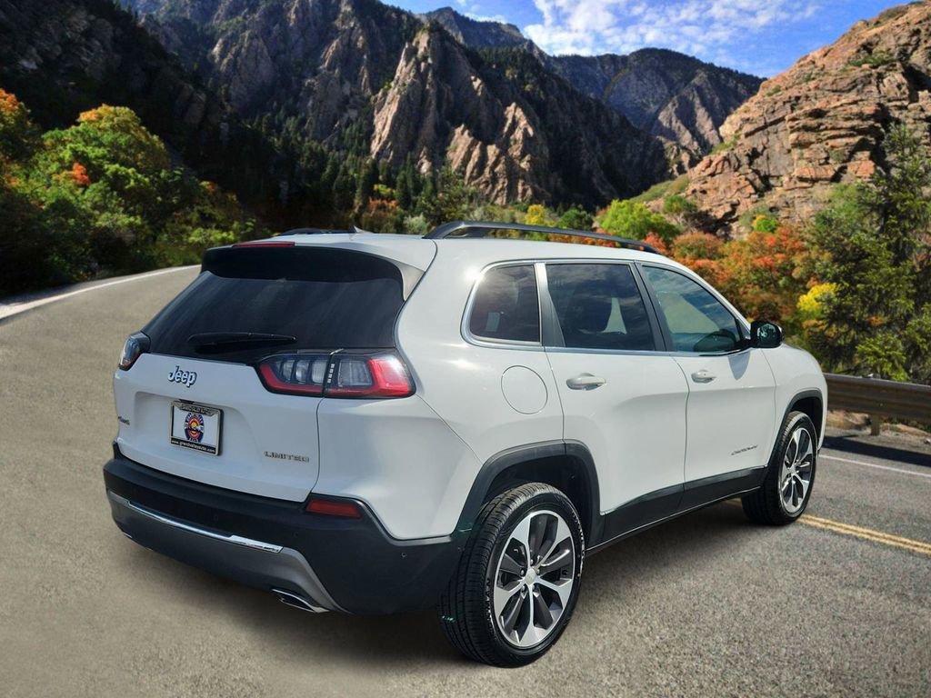 Used 2022 Jeep Cherokee Limited w/ Elite Package image 3