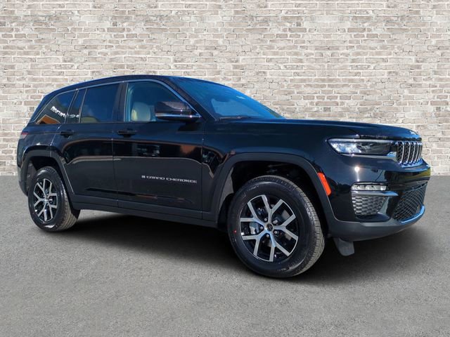 New 2025 Jeep Grand Cherokee Limited w/ Trailer Tow Package image 1