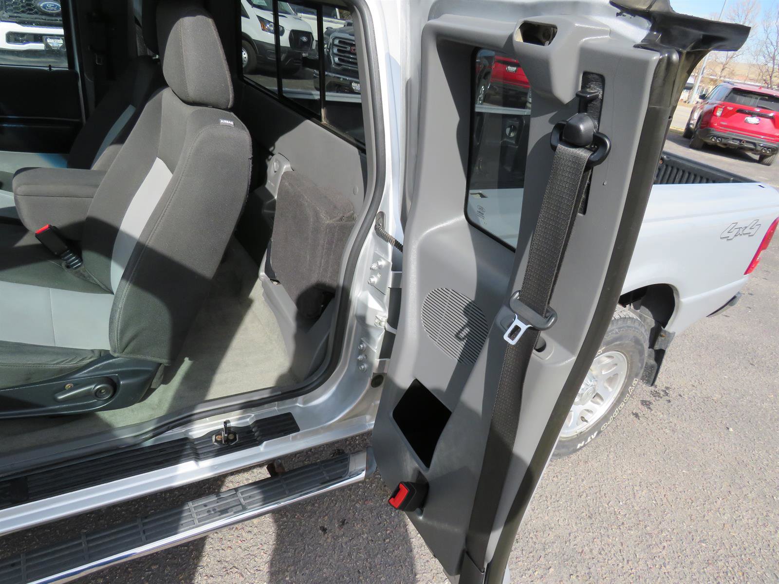 Used 2011 Ford Ranger XLT w/ Bright Trim Group AWD/4WD image 11