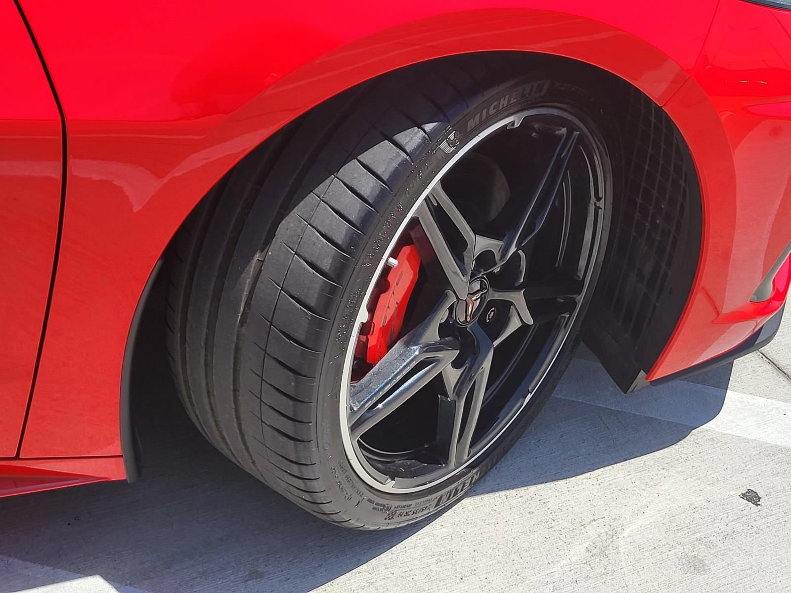 Used 2021 Chevrolet Corvette Stingray Preferred Conv w/ Z51 Performance Package RWD image 5