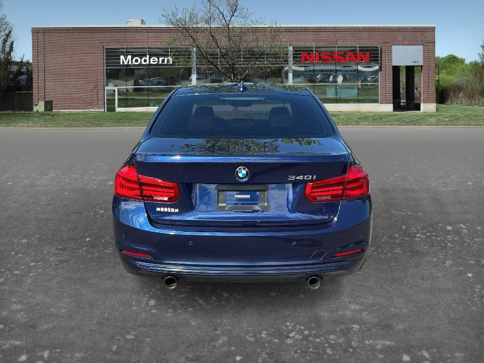 Used 2016 BMW 340i Sedan image 3