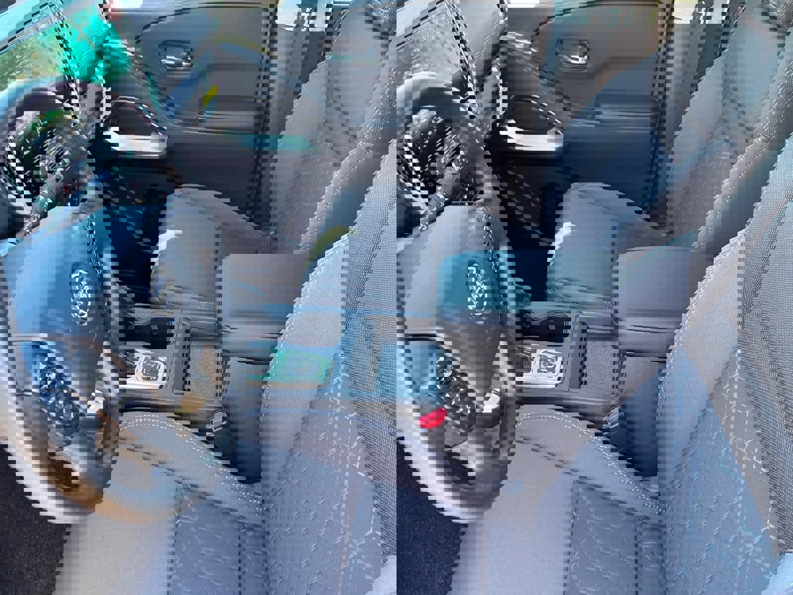 New 2026 Nissan Frontier SV image 19