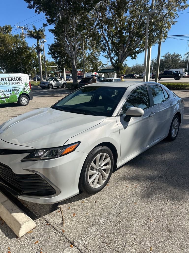 Used 2023 Toyota Camry LE image 26
