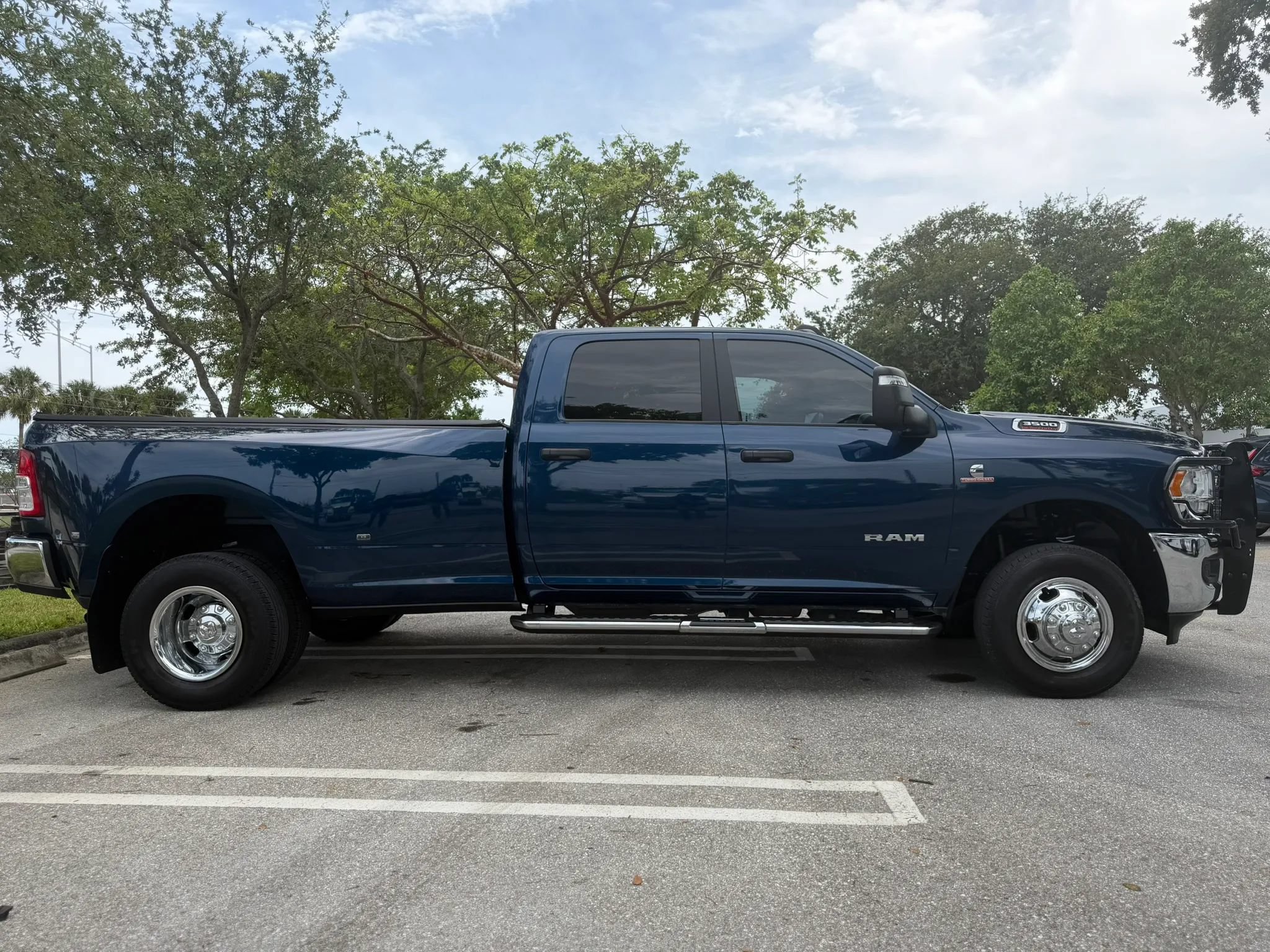 Used 2024 RAM 3500 Lone Star AWD/4WD image 9