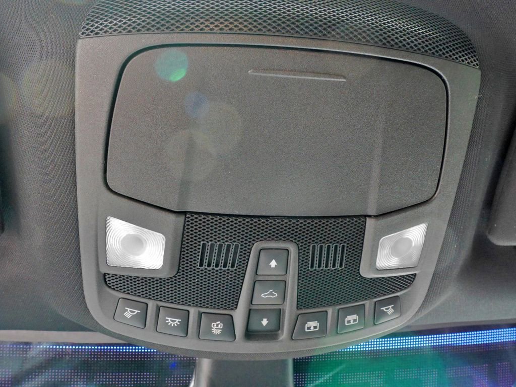 Used 2020 Ford Edge ST w/ Equipment Group 401A AWD/4WD image 31