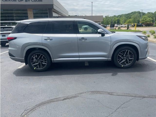 New 2026 Lexus TX 350 AWD image 2
