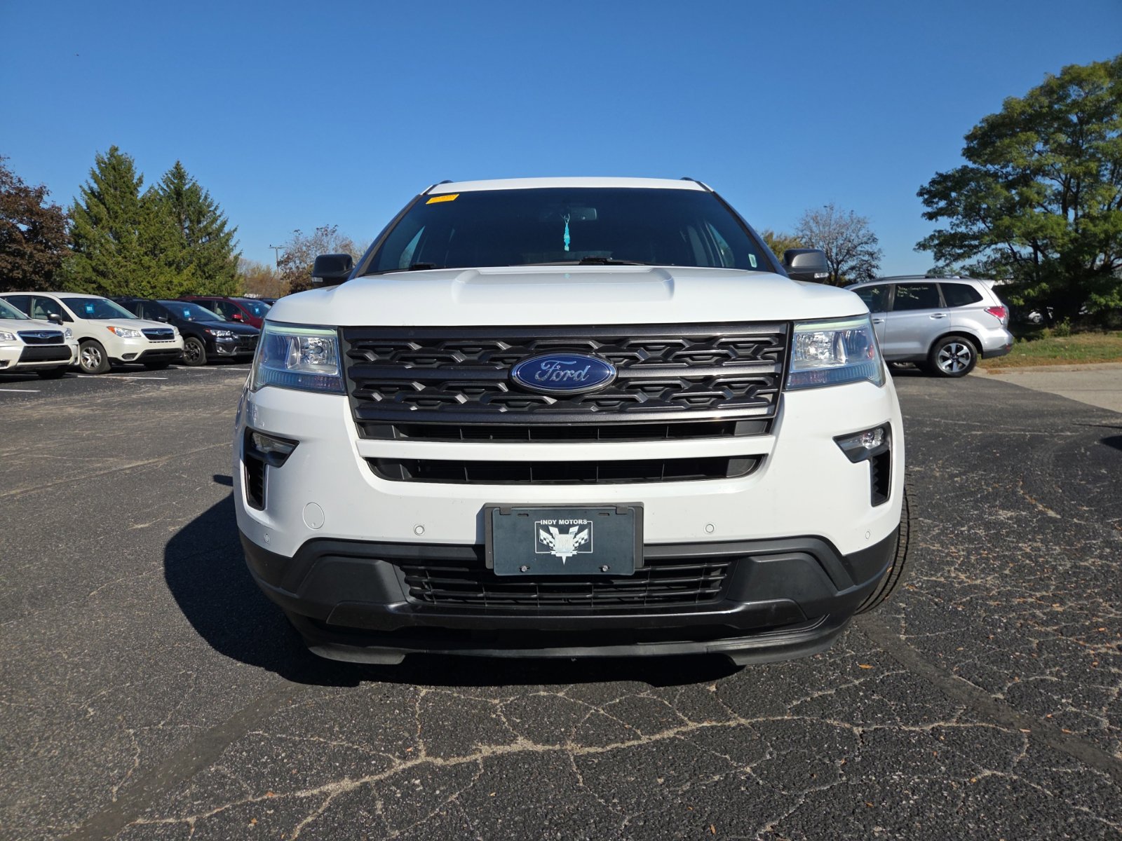 Used 2018 Ford Explorer XLT w/ Equipment Group 202A AWD/4WD image 14