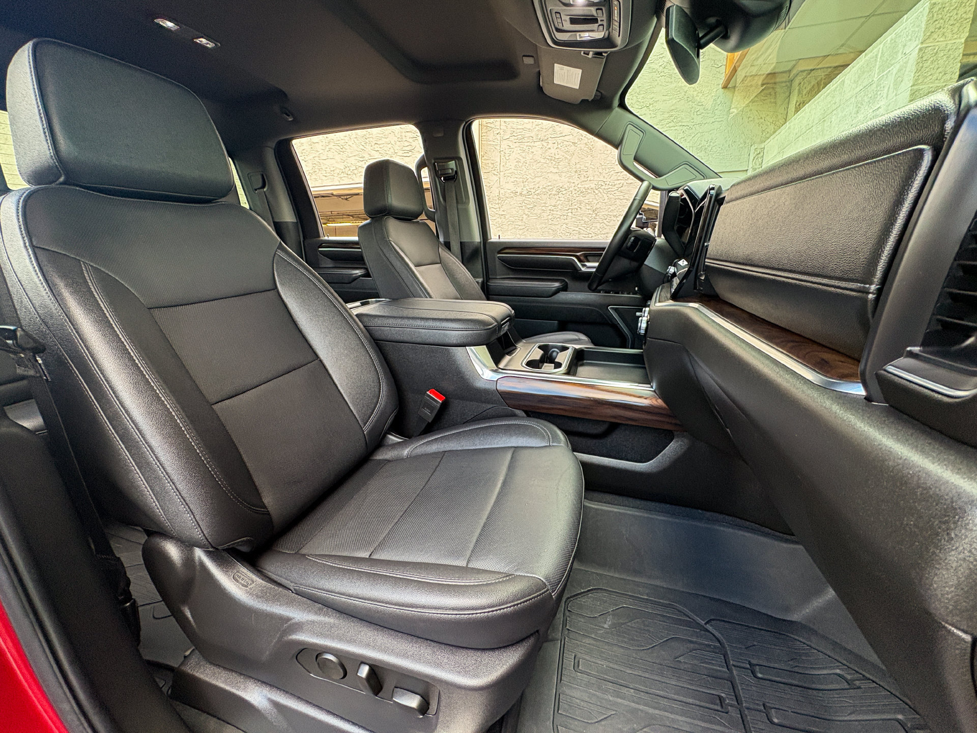 Used 2024 GMC Sierra 3500 SLT AWD/4WD image 25